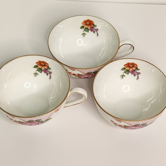 Early 20th Century Epiag Czechoslovakia Fine China Floral/Gold Trim Teacup - Picture 2 of 12